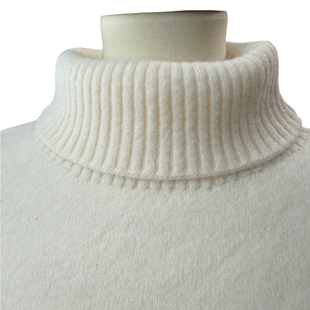 FLATWHITE Anthropologie Cream Turtleneck Sweater Side Buttons Women’s Large - Picture 5 of 8